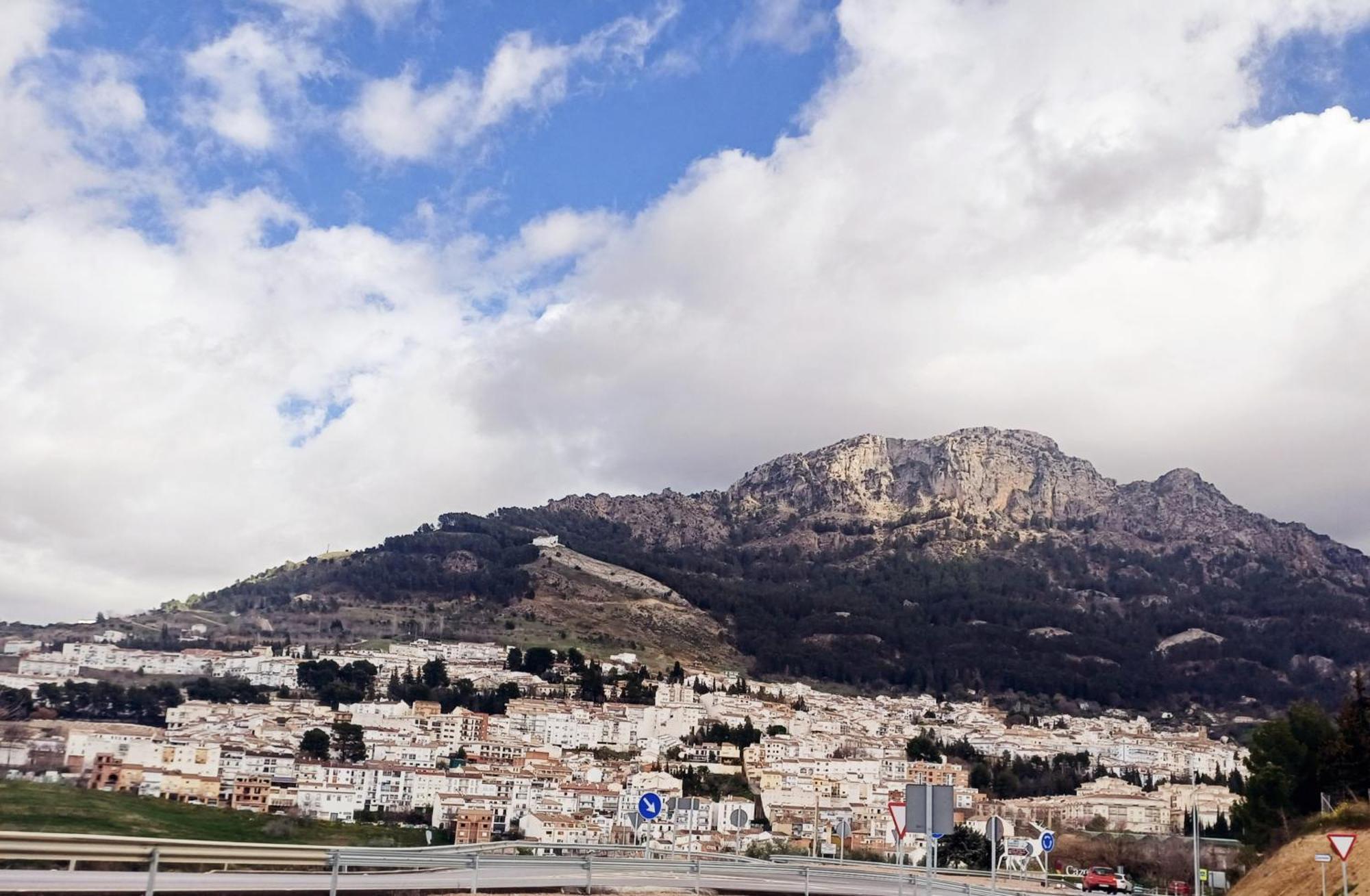 Appartamento Cazorla Live Esterno foto